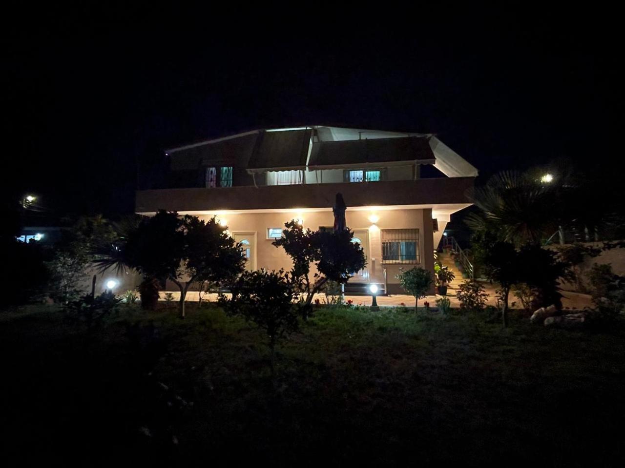 Vila Megi-Rent Room Vlore Ngoại thất bức ảnh