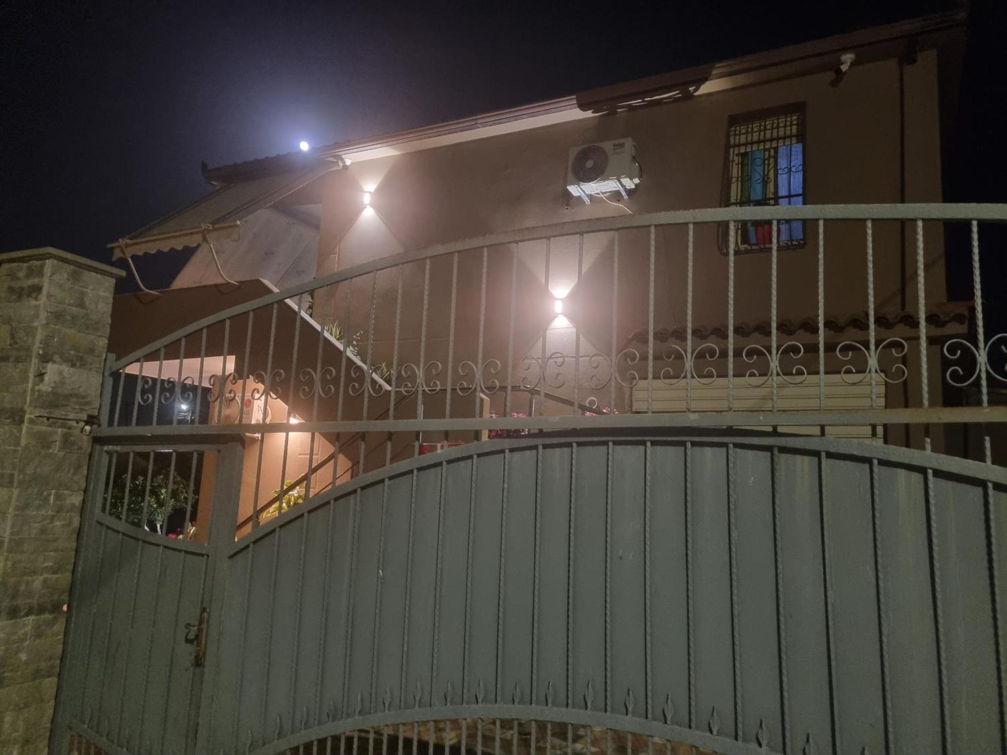 Vila Megi-Rent Room Vlore Ngoại thất bức ảnh