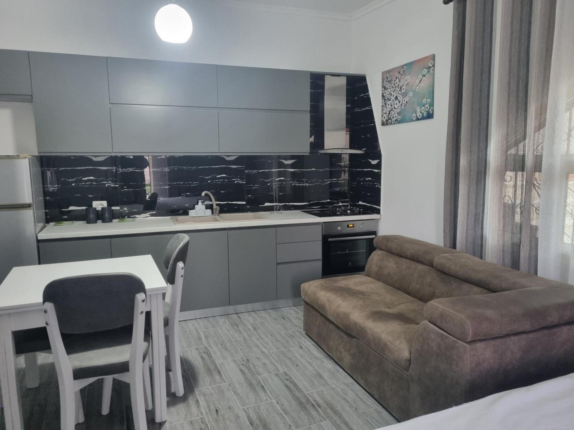 Vila Megi-Rent Room Vlore Ngoại thất bức ảnh